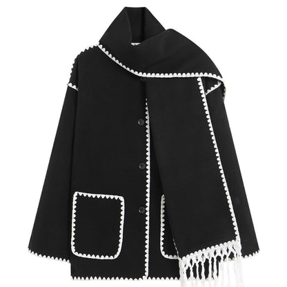 Manteau en laine avec écharpe