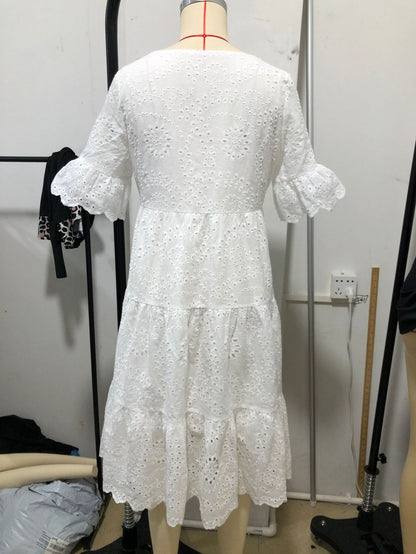 Robe à broderie florale