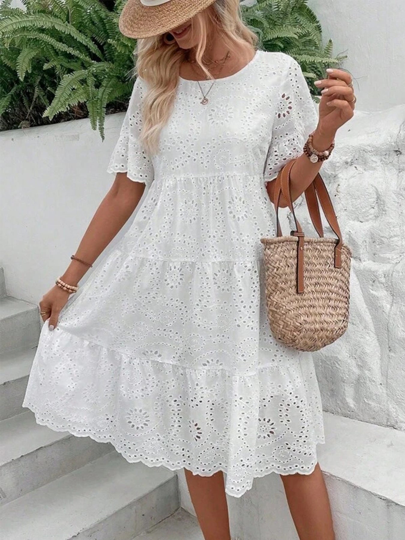 Robe à broderie florale