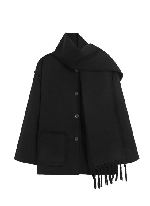 Manteau en laine avec écharpe