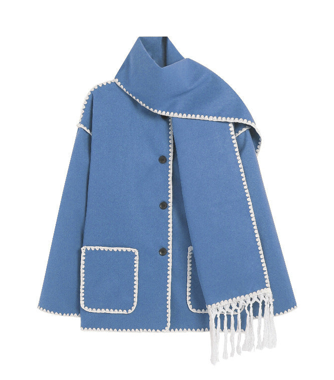 Manteau en laine avec écharpe